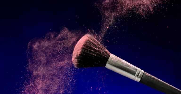 Professional Makeup Kit. What should you include?